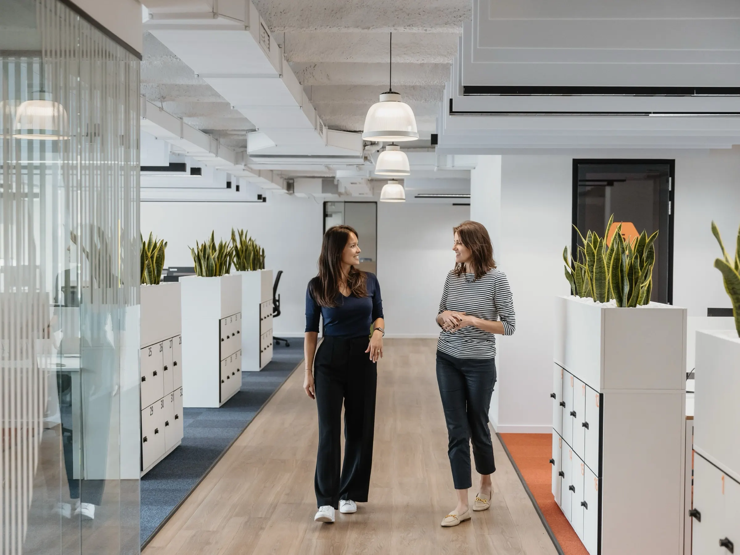 Alira Health — Oficinas, equipo y retratos, Barcelona. Fotografía de Noomadik.