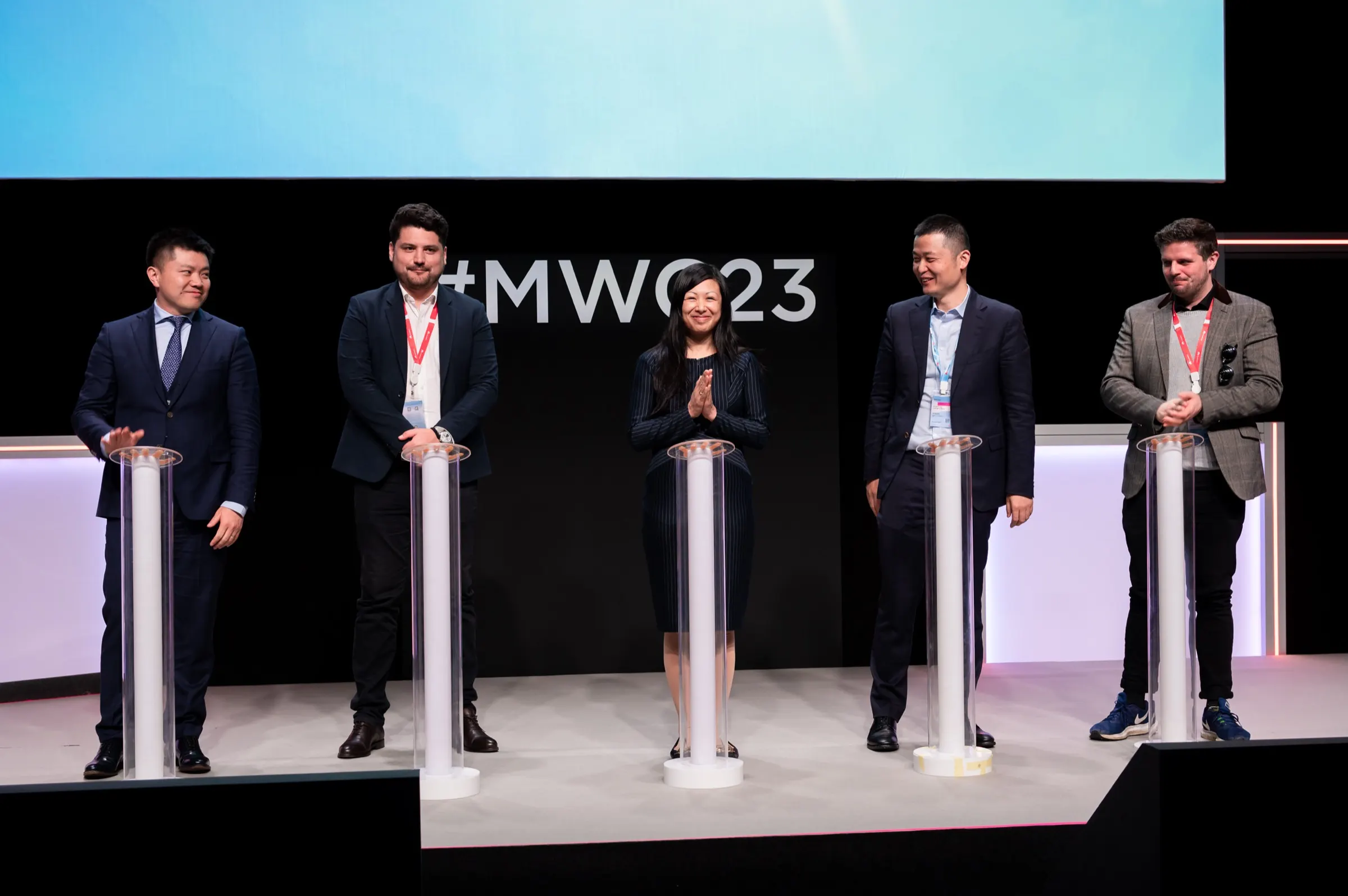 Huawei — Huawei Cloud en el MWC Barcelona 2023, Fira Gran Via, Barcelona. Fotografía de Noomadik.