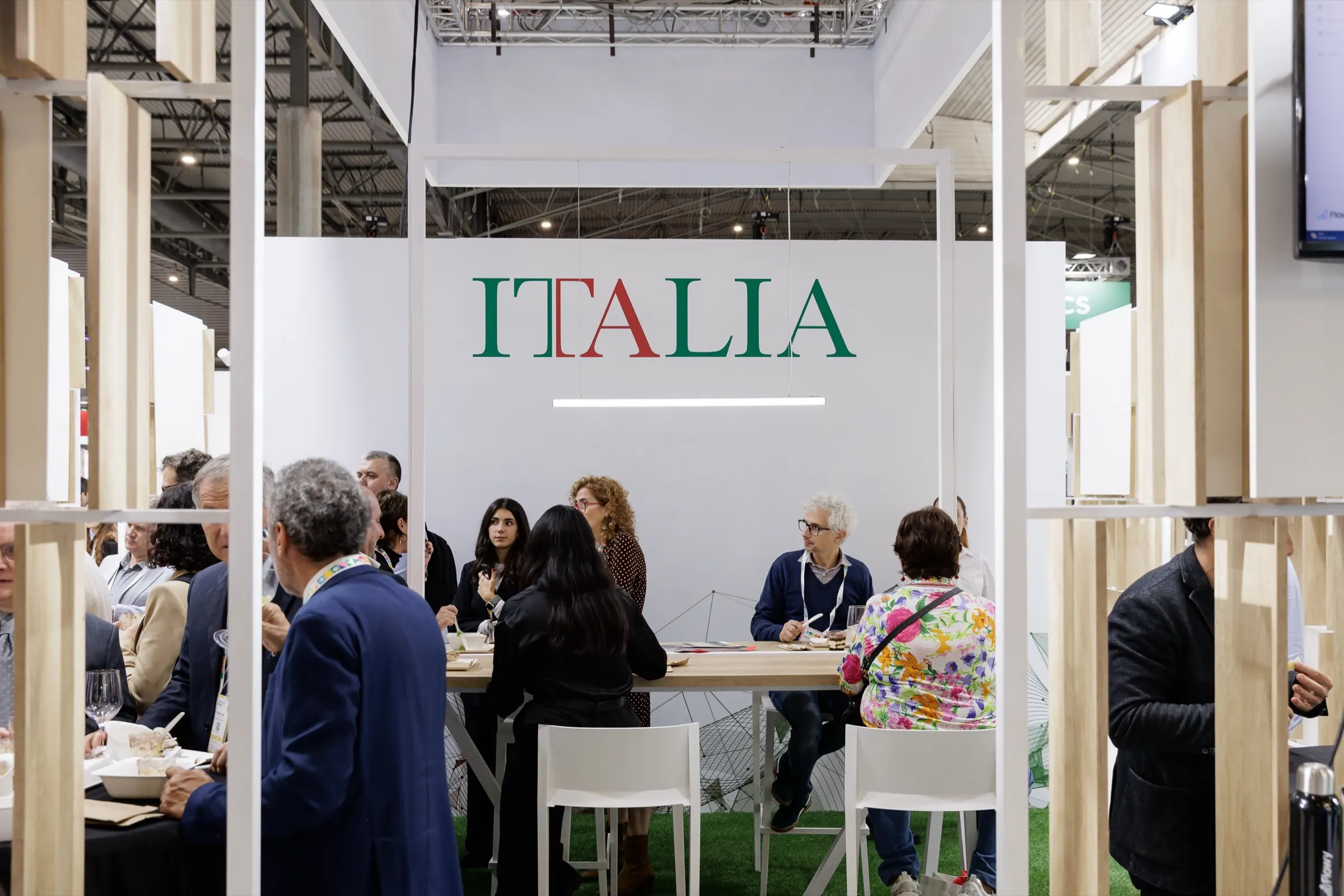 Italian Trade Agency — Pabellón de Italia en Smart City Expo World Congress, Fira Gran Via, Barcelona. Fotografía de Noomadik.