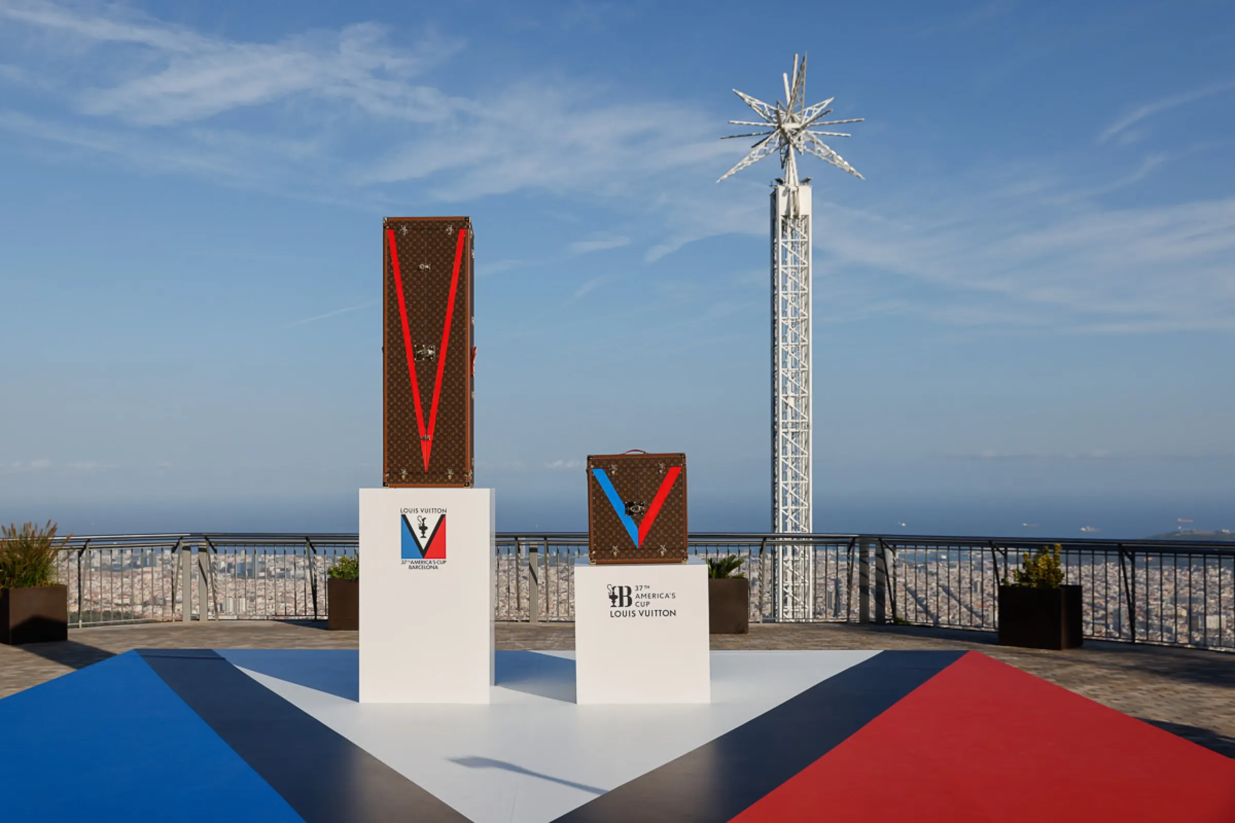 Louis Vuitton — Fiesta de la America's Cup en el Tibidabo, Tibidabo, Barcelona. Fotografía de Noomadik.