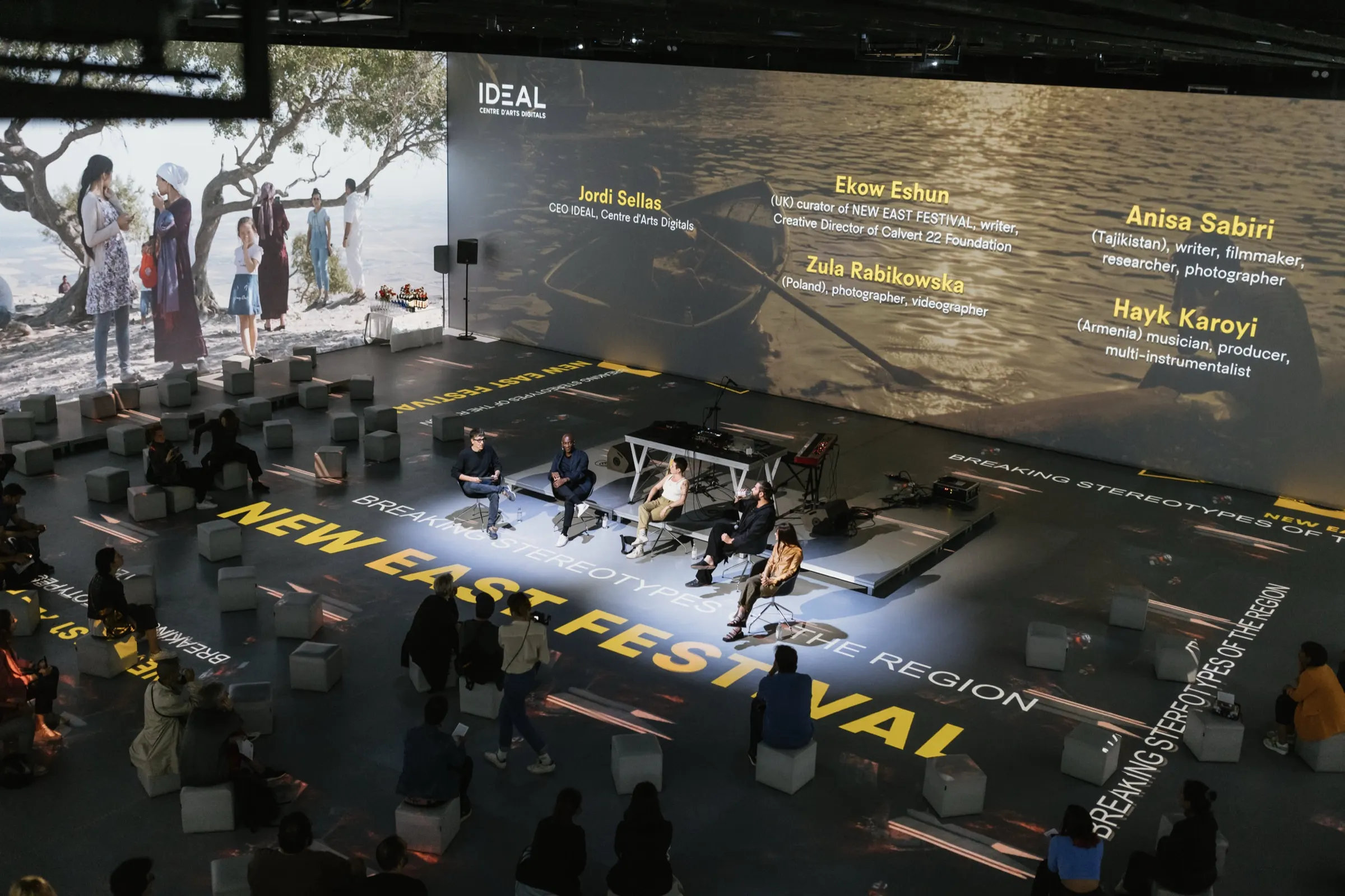 IDEAL Centre d'Arts Digitals — New East Festival en Barcelona, IDEAL, Barcelona. Fotografía de Noomadik.