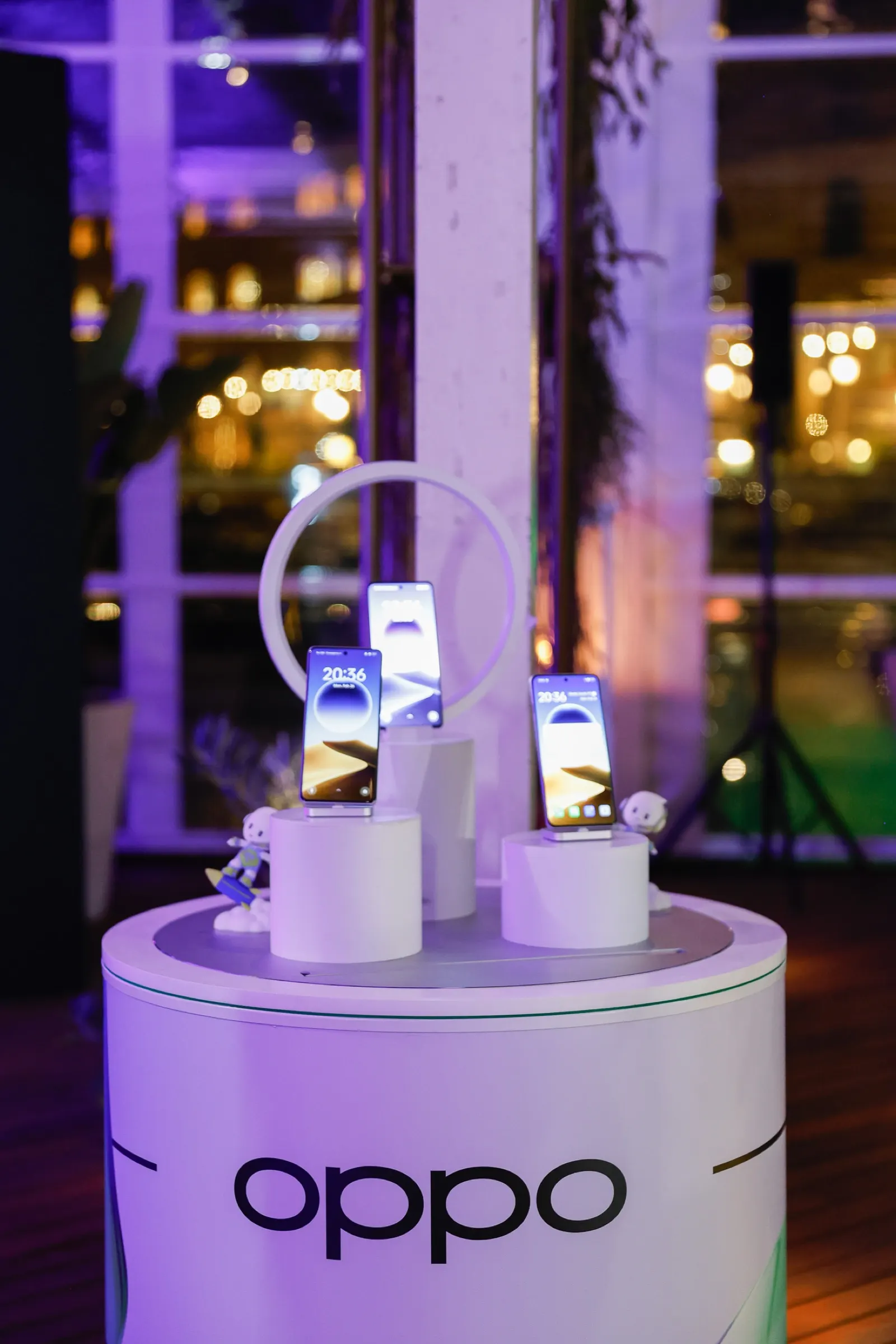 OPPO — OPPO Night Gala en el MWC, Barcelona. Fotografía de Noomadik.