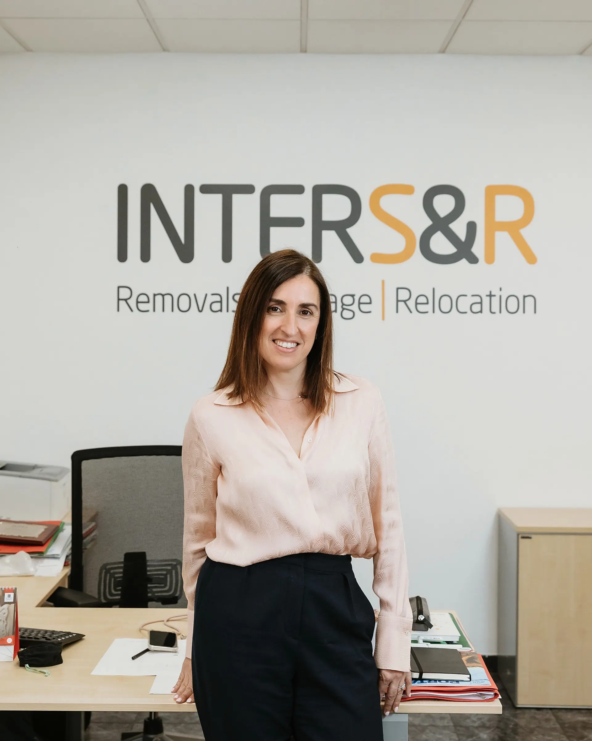 Corporate portrait at the office, Barcelona. Photo by Noomadik.