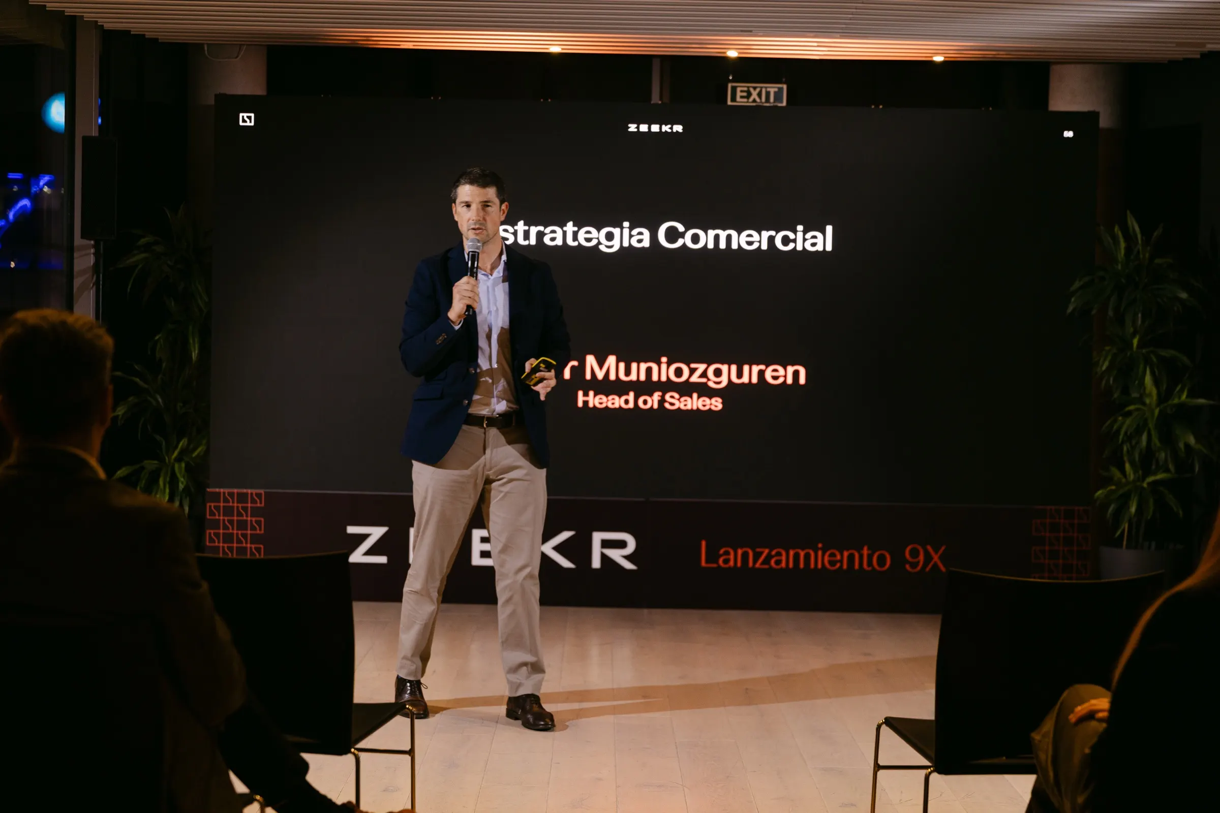 Zeekr — Presentación del Zeekr 9X en Marina Port Vell, The Gallery, Marina Port Vell, Barcelona. Fotografía de Noomadik.